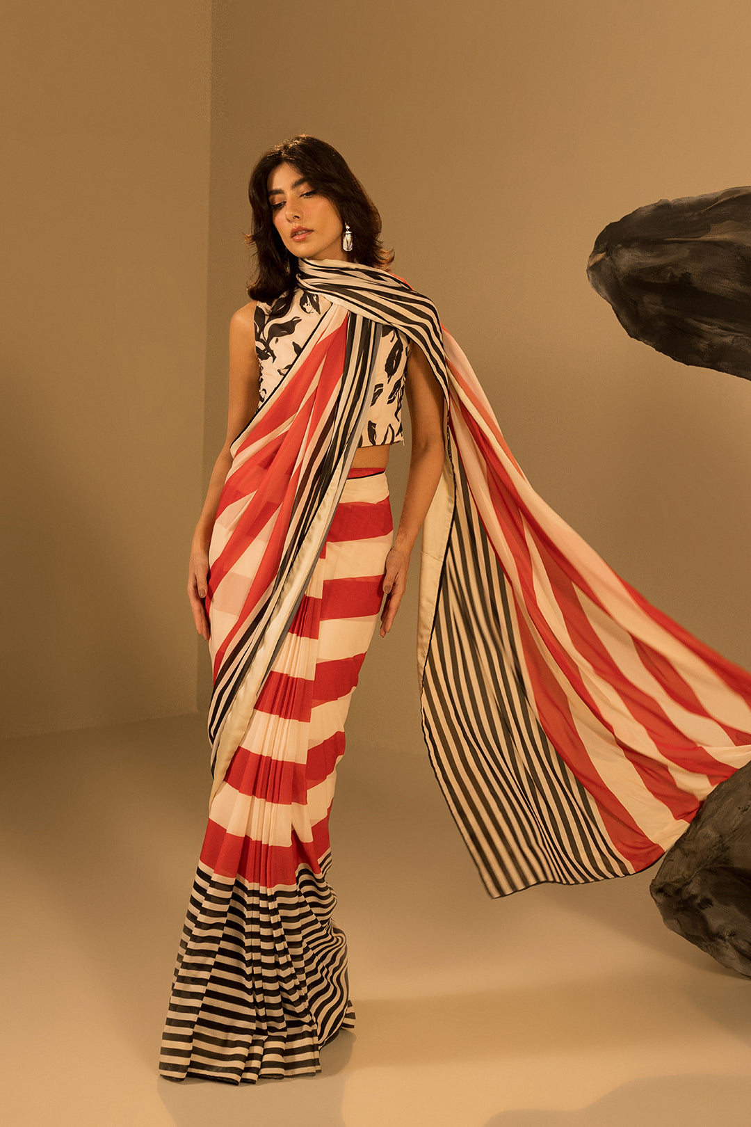 Bold Striped Saree (Sleeveless)